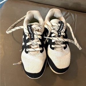 Little Boys Under Armour baseball cleats size 12k